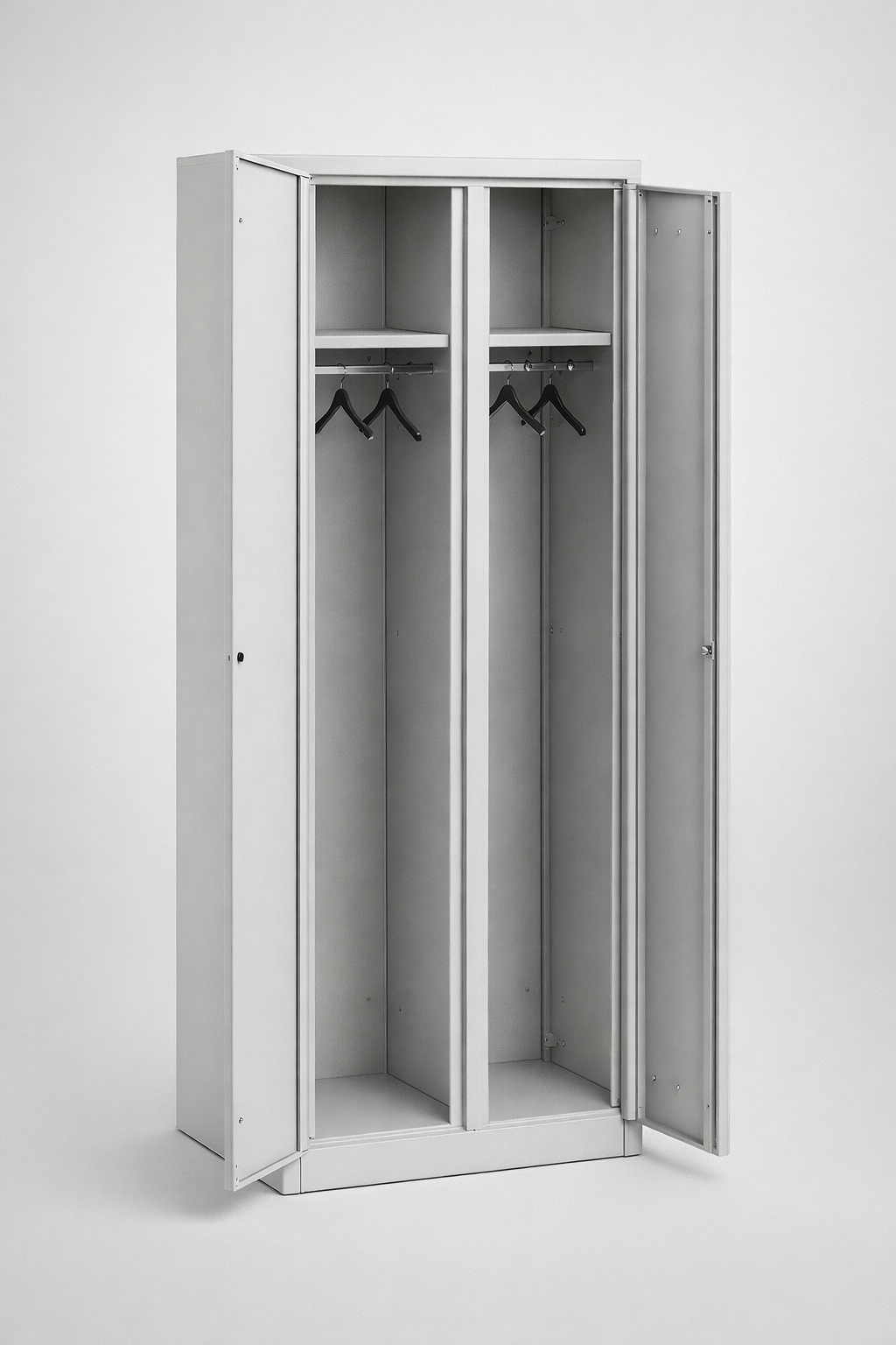 Wirtschaftsschrank MSU 83 - die geordnete Aufbewahrung von Reinigungsmitteln und